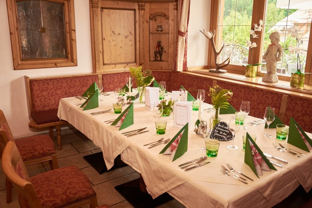 landgasthof, lammerklause, gedeckter tisch, feierlichkeiten, scheffau am tennengebirge, golling